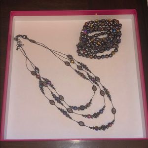 Necklace and bracelet set
